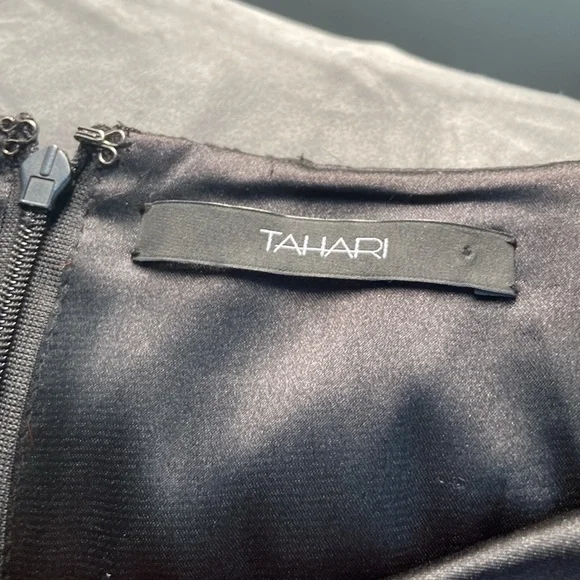 Tahari Skirt US2 - Picture 3 of 14